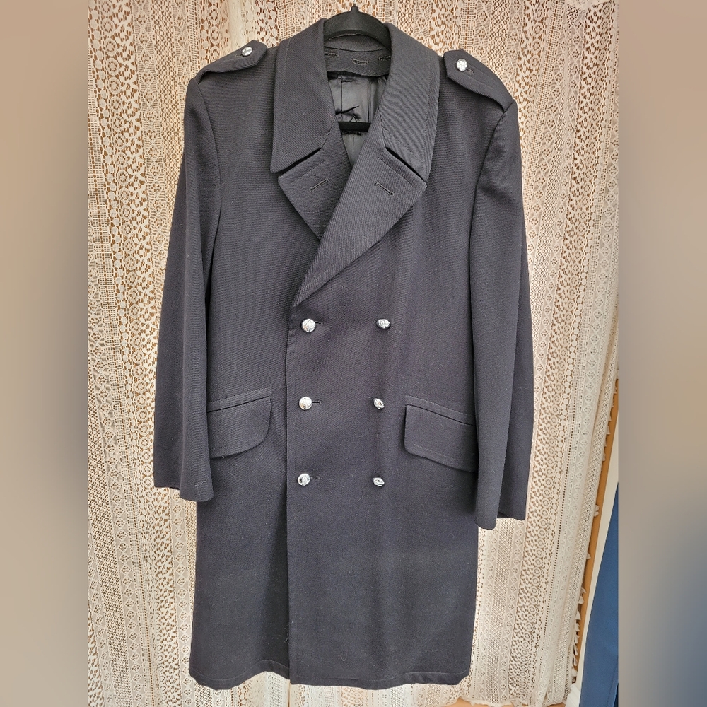 Elegant Black Double-Breasted Coat